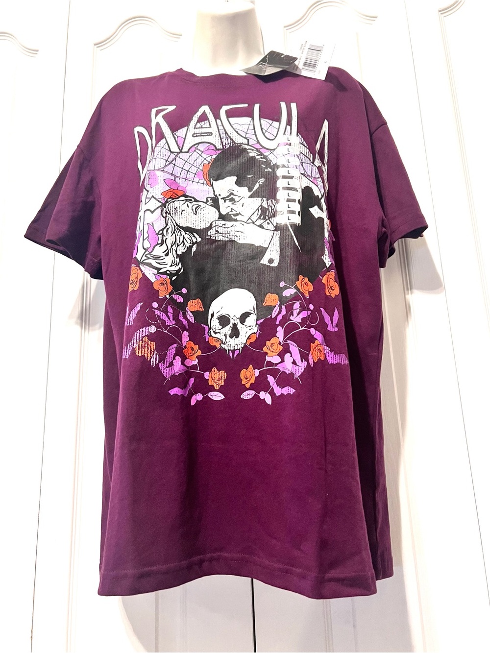 Universal Monsters Purple Dracula/Skull Graphic Tee Shirt-Large-Women's-Unisex